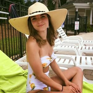 Meet your Posher, Cat